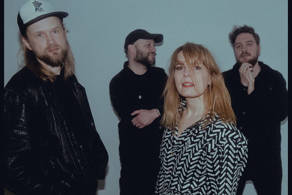  Izzy and the Black Trees zamyka line-up festiwalu Gardłoryki 2023