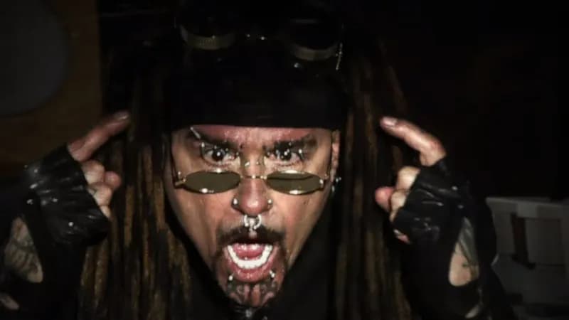 Ministry: posłuchaj singla "Search And Destroy"
