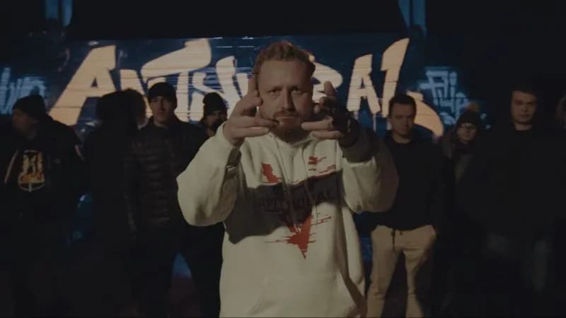 Nullizmatyk X Filipek z singlem "Antyviral"
